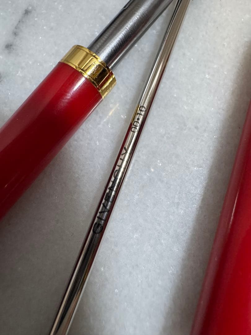 Givenchy 記念ギフトセット 赤＆緑 未使用保存品