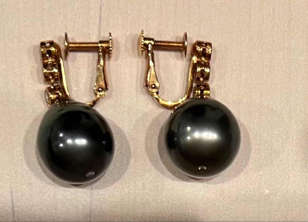 P*y様 【再オークション】遺品整理 ネックレス イヤリング 6点