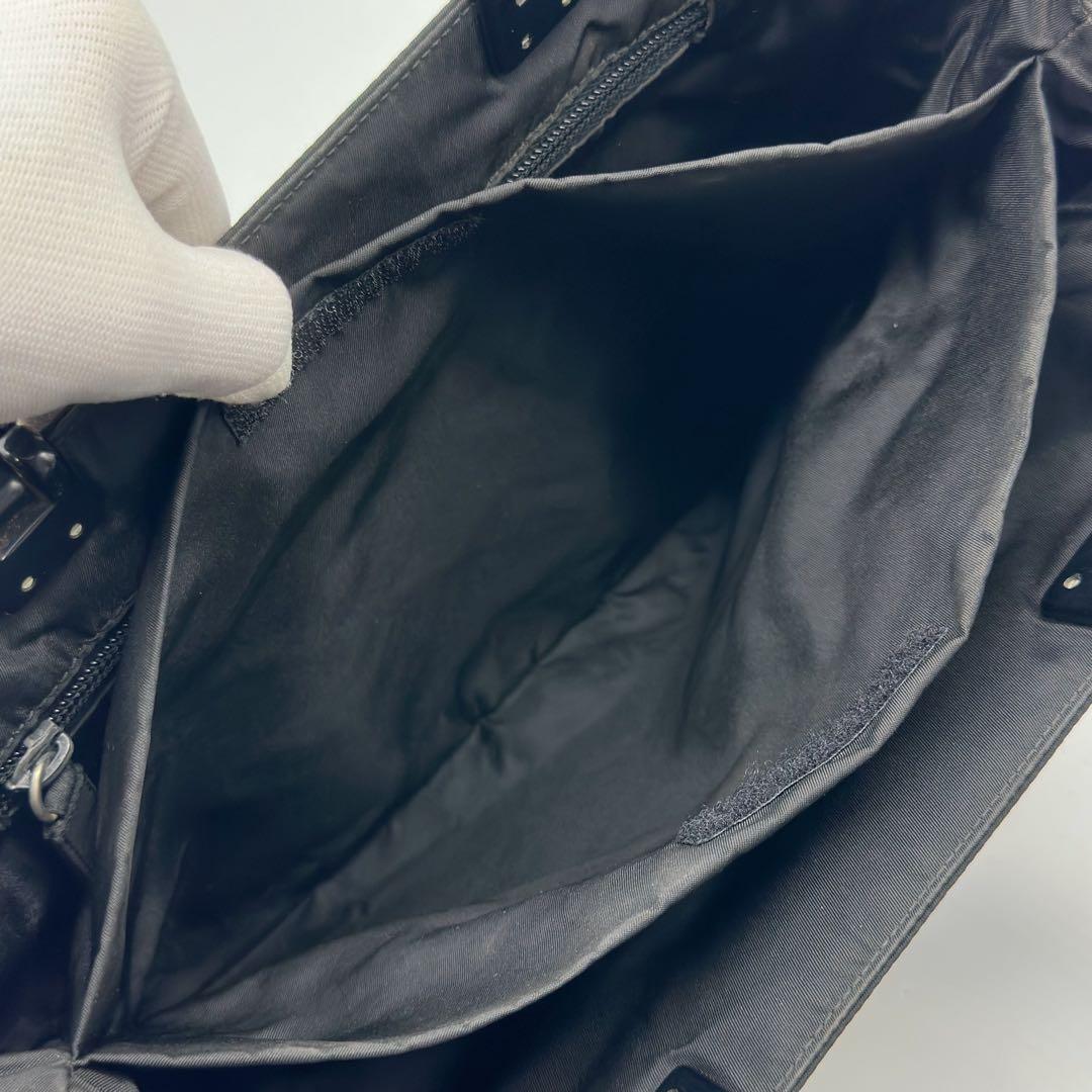 プラダ ナイロン ハンドバッグ ブラック ヴィンテージ アーカイブ