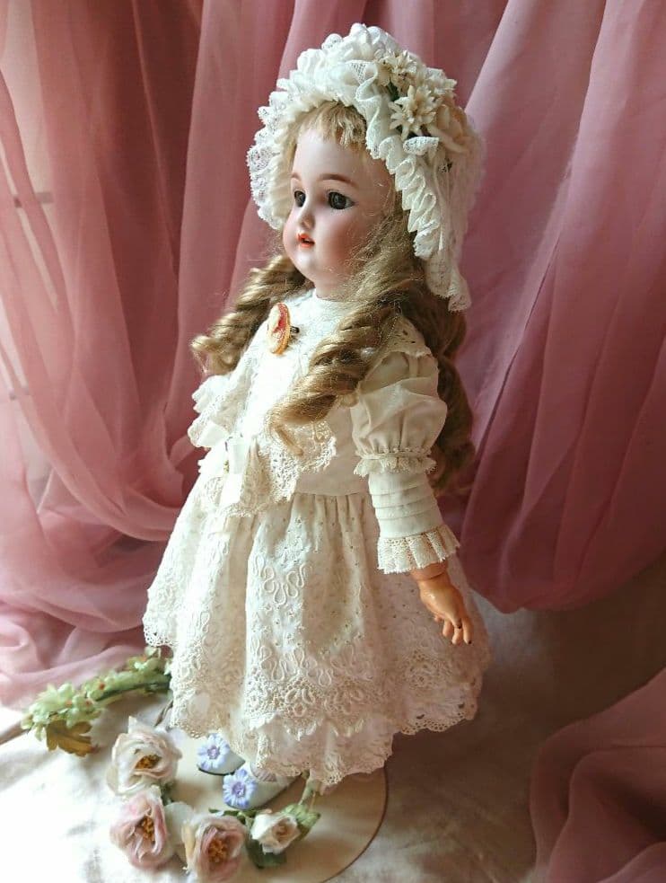 ♥色白で可愛いお顔のアンティークビスクドールハンドベルグDEP （難有り）