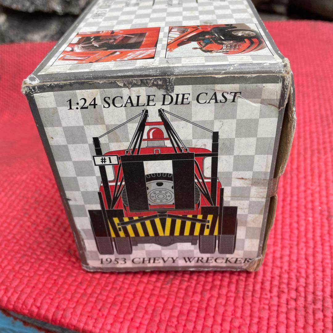 スナップオン　1935 CHEVY WRECKER 1／２４　スケール