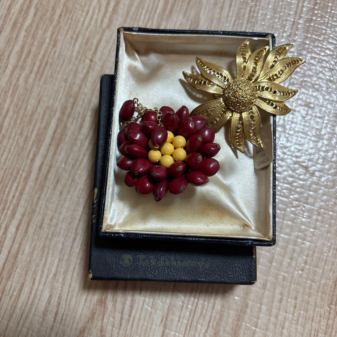 白蝶貝カメオ ミュシャ(アイビー)IEI ペンダントトップOrブローチにも