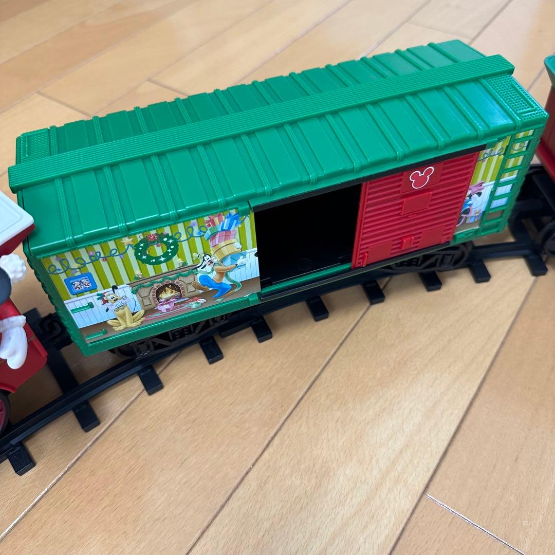 ハワイ購入❣️ディズニー 電車 おもちゃ プラレール