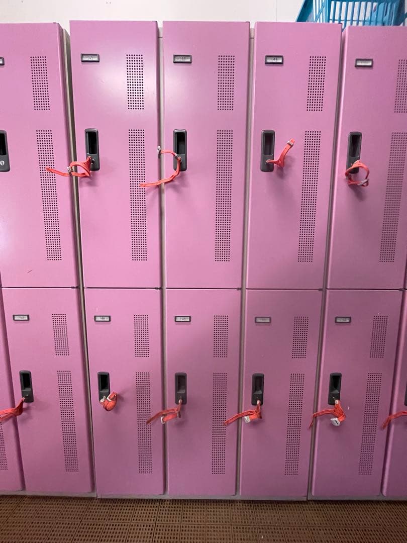 送料無料 【美品】NAIKI 鍵付きスチールワゴン 3段 250720-5 NAIKI