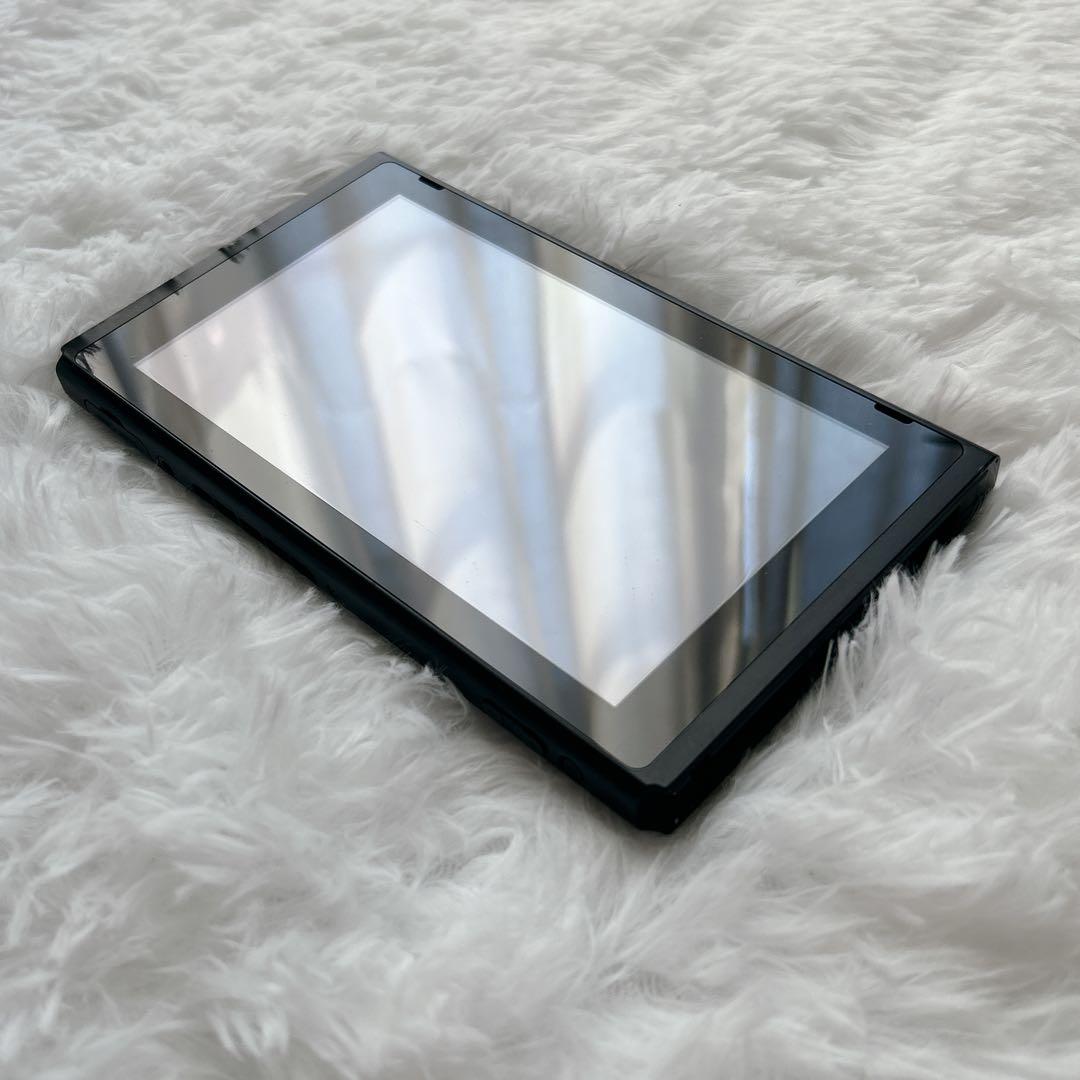 美品 Nintendo Switch 本体のみ 2018年 動作確認済み