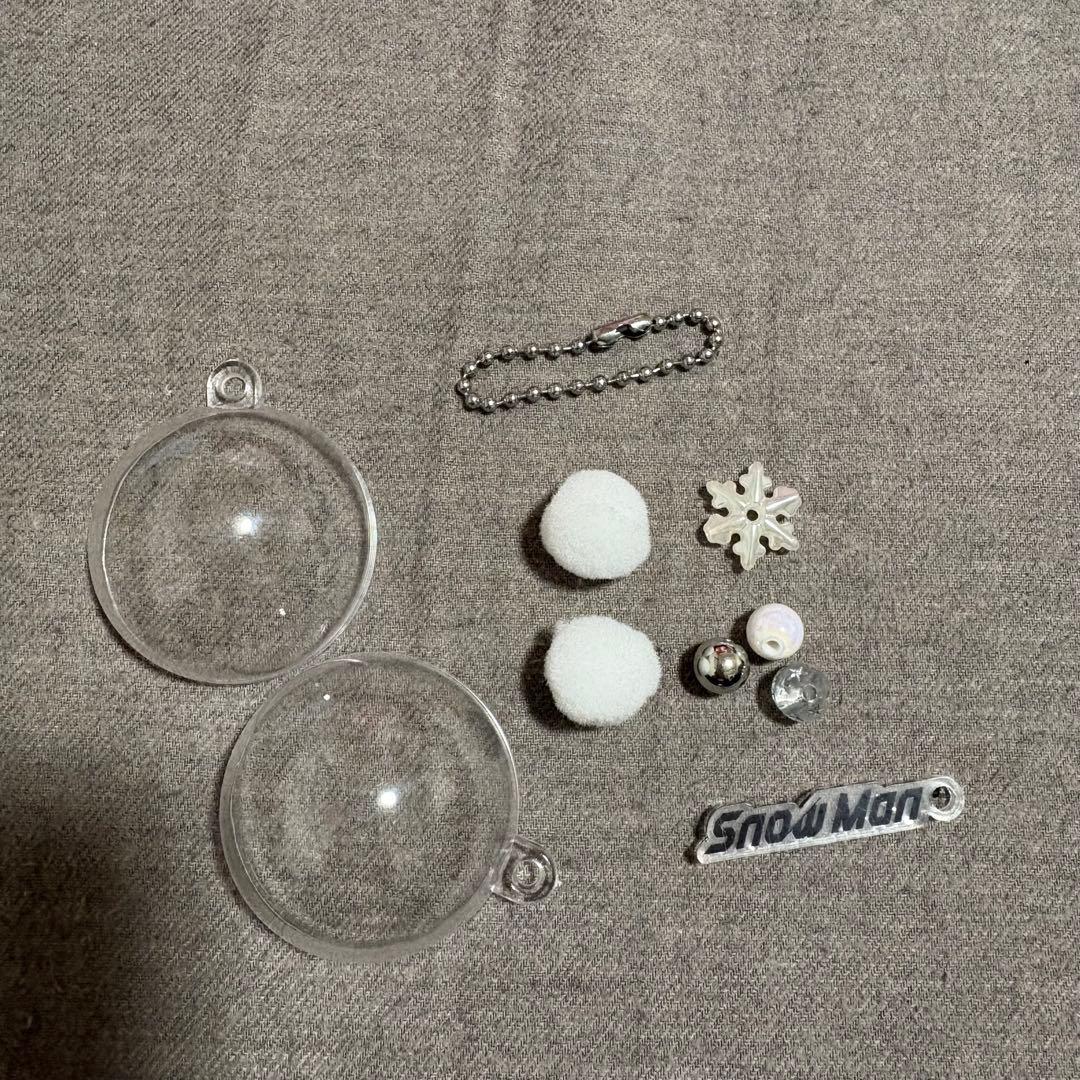 SnowMan スノーボール キーホルダー 阿部亮平 - メルカリ