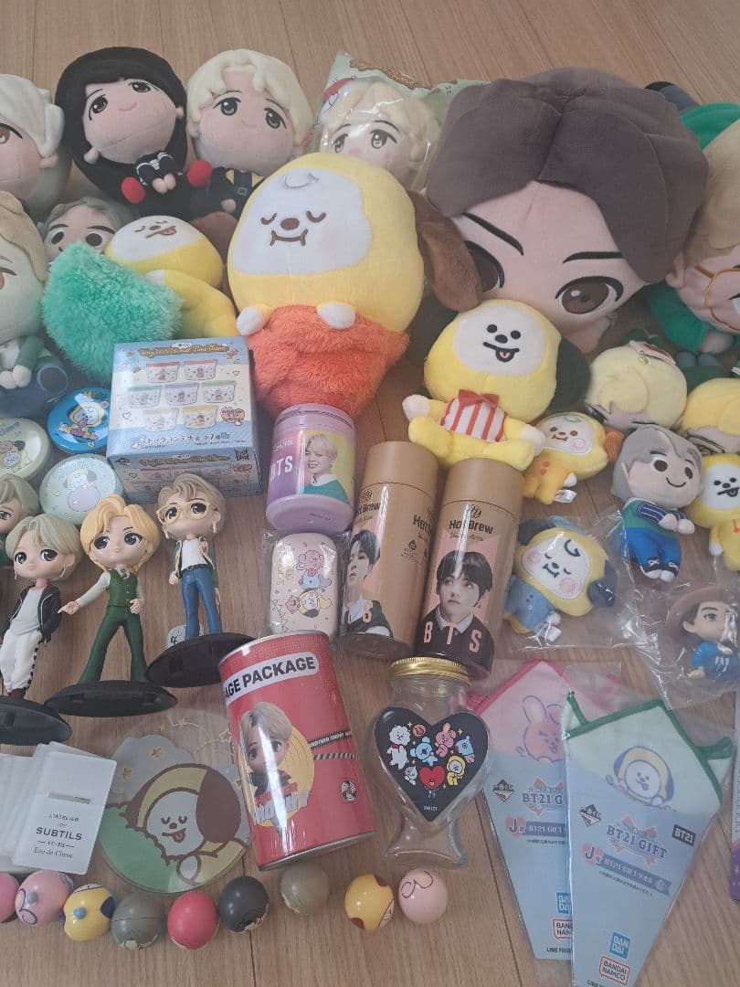 BTS グッズまとめ売り