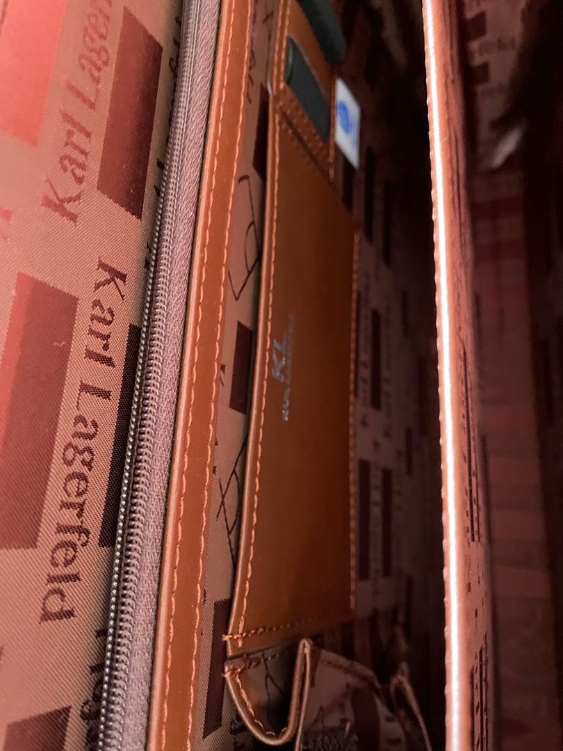 KARL LAGERFELD ブラウンレザー ビジネスバッグ