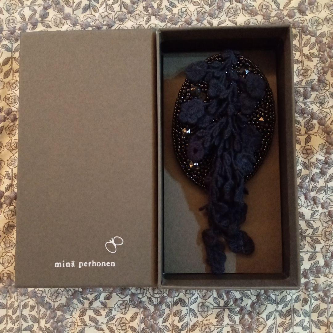 新品 ミナペルホネン floraleaf コサージュ 正規品 ブラック mina