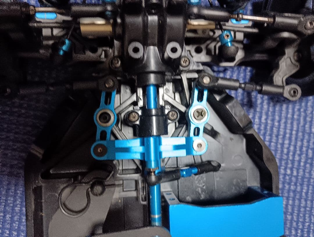 タミヤTT02-SRX スタビ付き