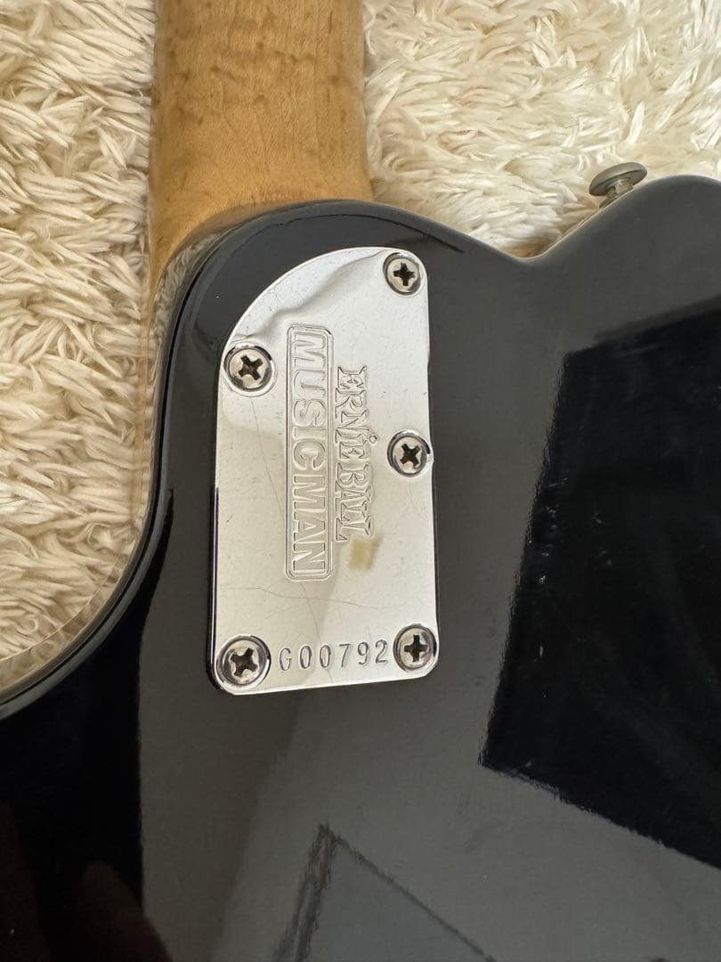 Xmasセール MUSIC MAN ミュージックマン AXIS EX