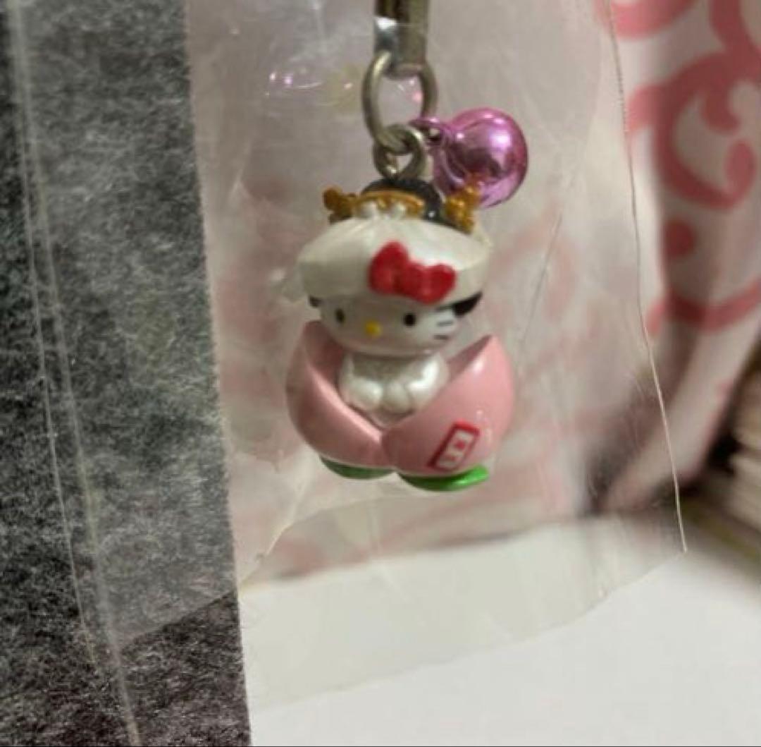 ご当地キティ＆レアなキティストラップセット超希少品 キティ 和服ストラップ