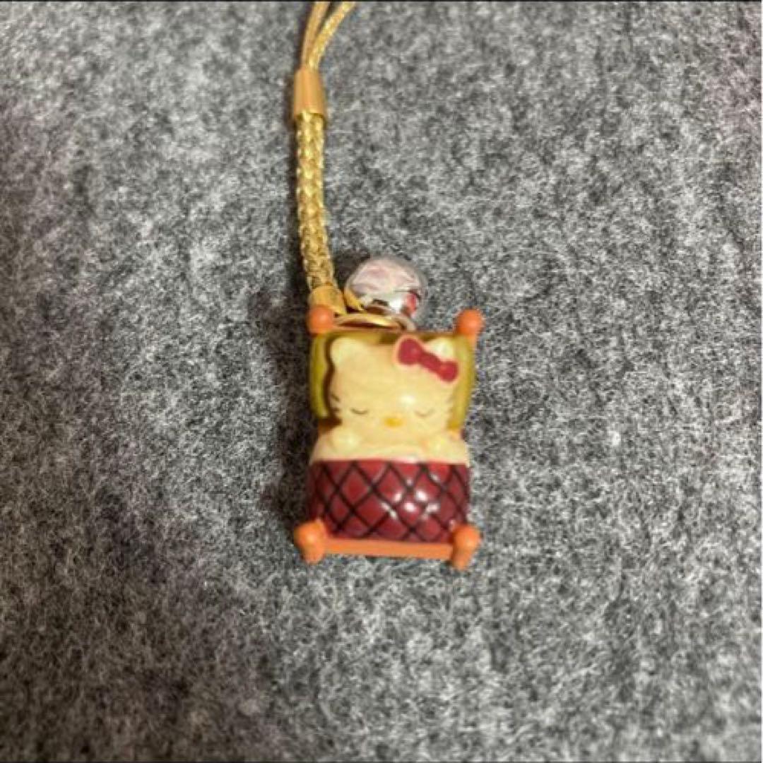 ご当地キティ＆レアなキティストラップセット超希少品 キティ 和服ストラップ