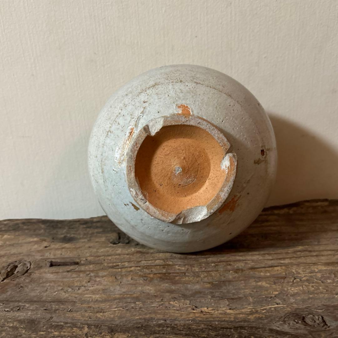 李朝壷　白磁　堅手　丸壷　塩笥壺　骨董　韓国オンギ　骨董品.アンティーク.古民芸