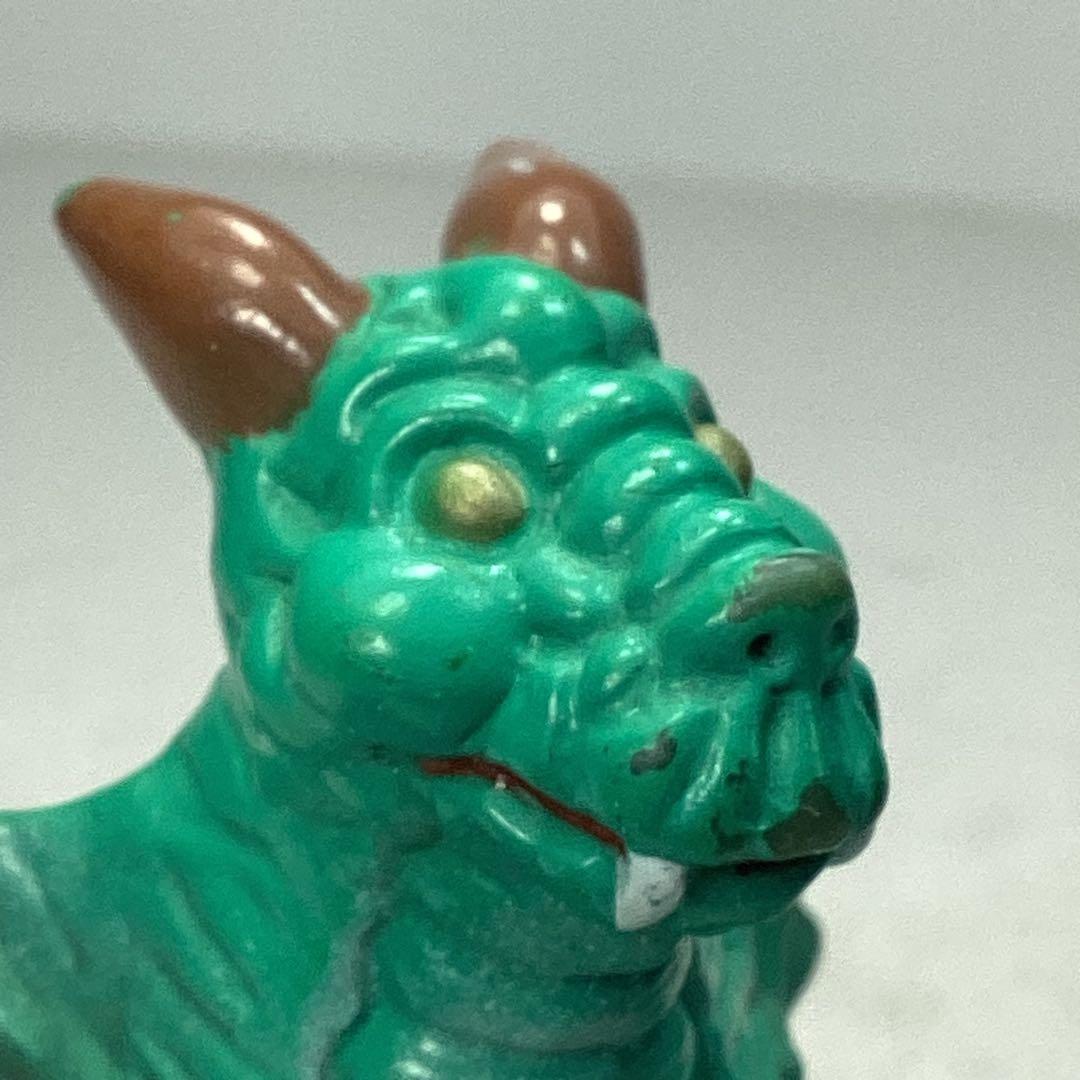 昭和レトロ』無版権 パチ怪獣 ソフビ - メルカリ