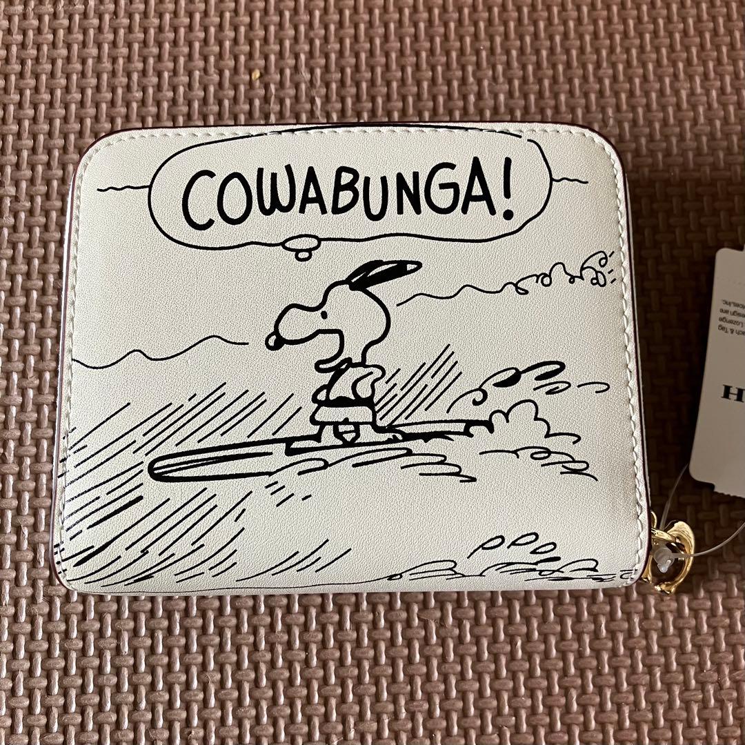 【大人気】【COACH X PEANUTS】ビルフォールドウォレット チョーク