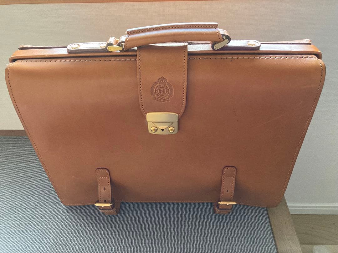 ⭐︎専用⭐︎値下 日本製 FIVE WOODS★高級 レザーダレス 林五★本革 鞄