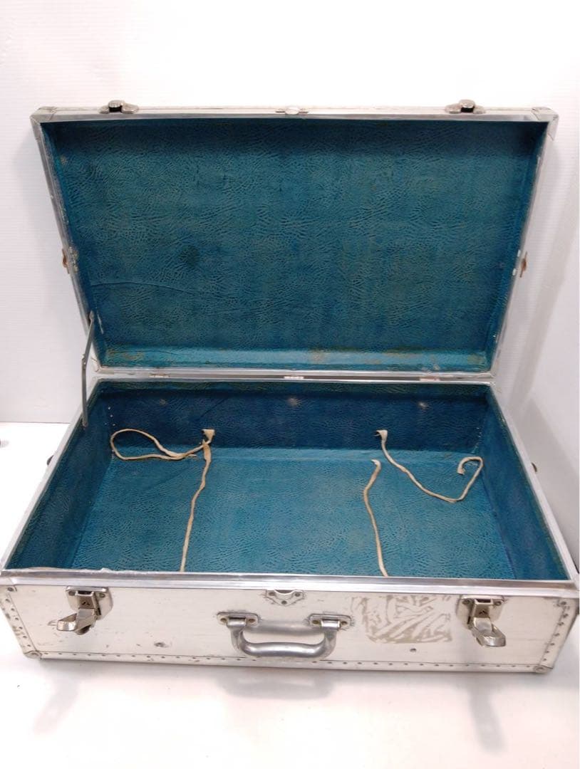 希少】大型 アルミトランク ヴィンテージ 収納ボックス 什器