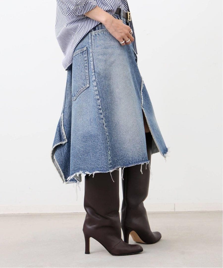 極美品　マディソンブルー5POCKET REMAKE A-LINE スカート