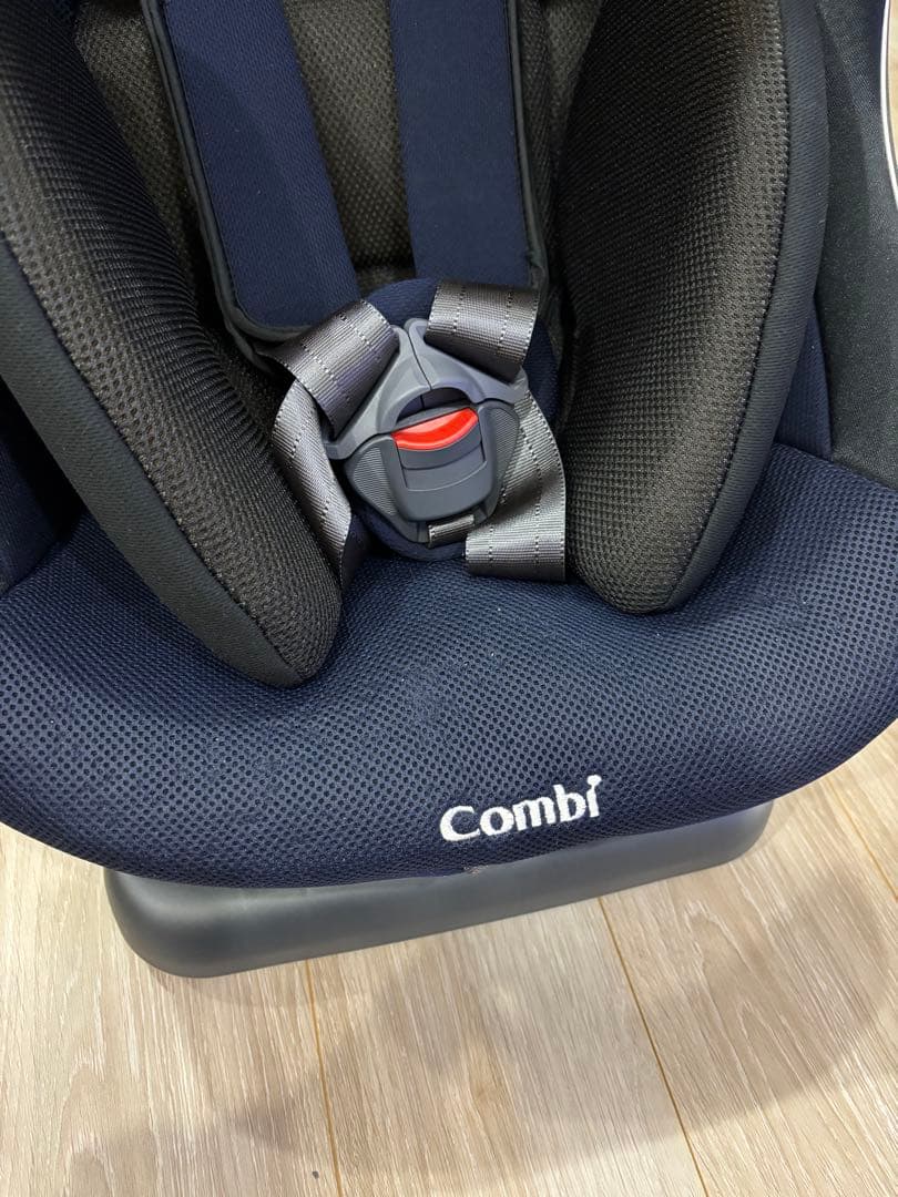 Combi チャイルドシート ウィゴーグランデ