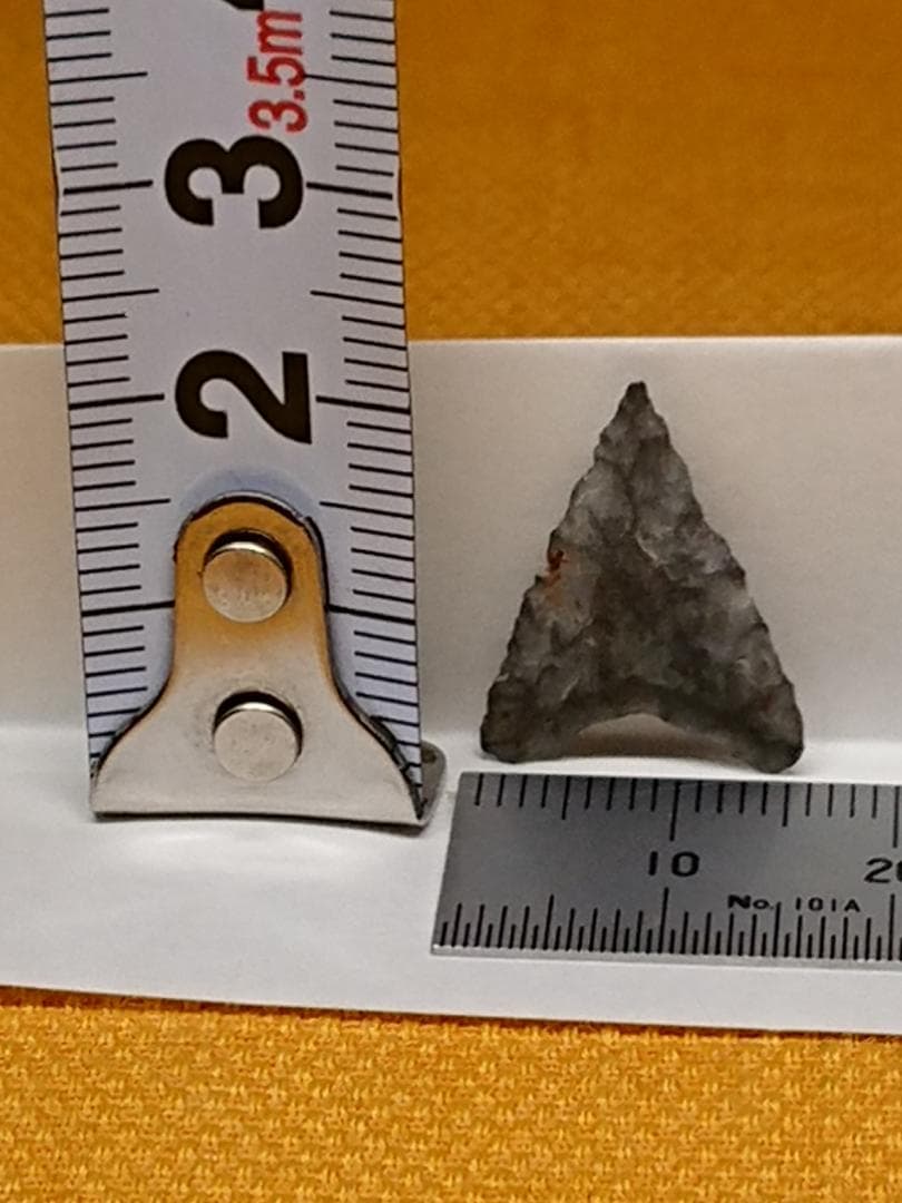 石鏃 矢じり 黒曜石 石器時代 置物 インテリア 工芸品 美術品 A1730