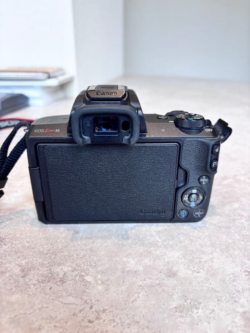 ジャンク品】Canon EOS Kiss M ジャンク Canon キャノン EOS M ミラー