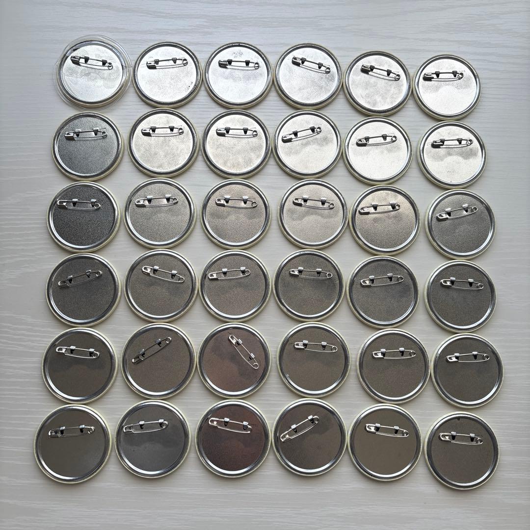 カラフルピーチ たっつん 初期 缶バッジ