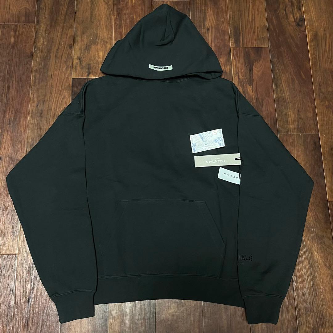 Fog Essentials ブラック黒パーカー人気ロゴ 反射フォント