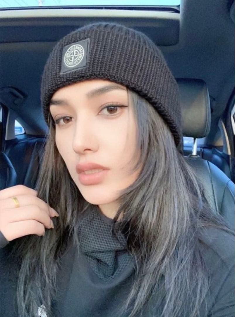 男女兼用【STONE ISLAND】ウール ロゴ ビーニー ニット帽 紺 ストーン