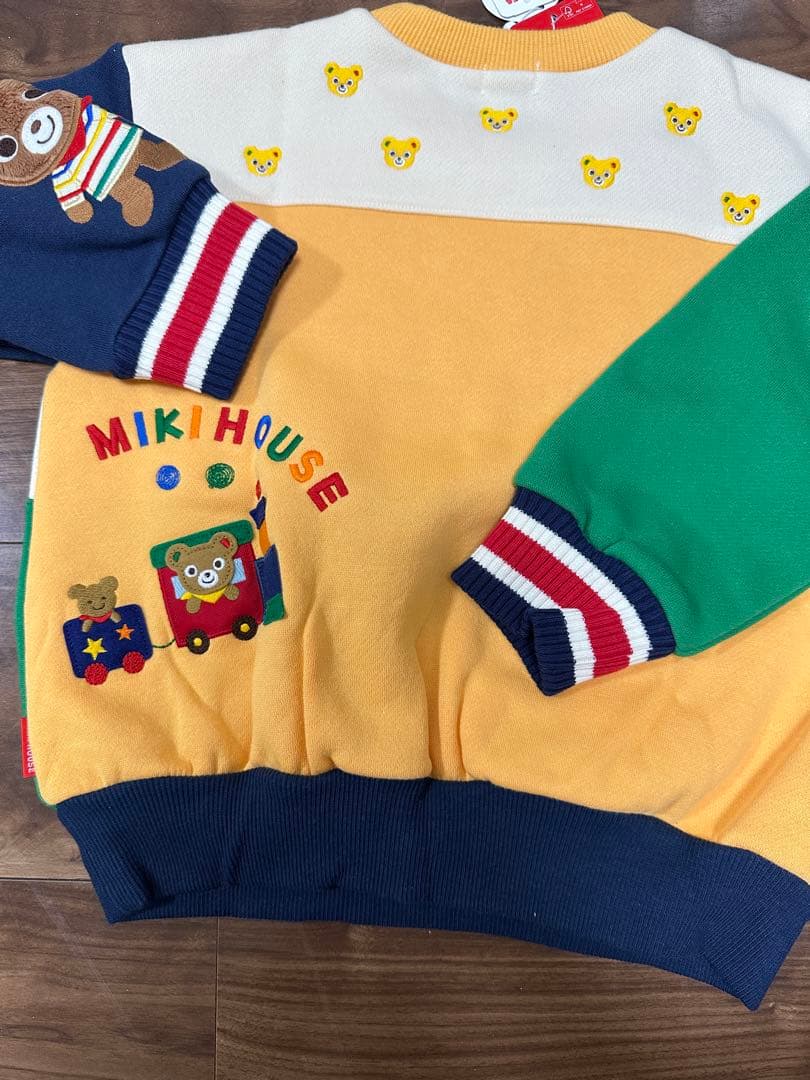 半額以下！MIKI HOUSE ミキハウス　オリジナル　刺繍カラフル トレーナー