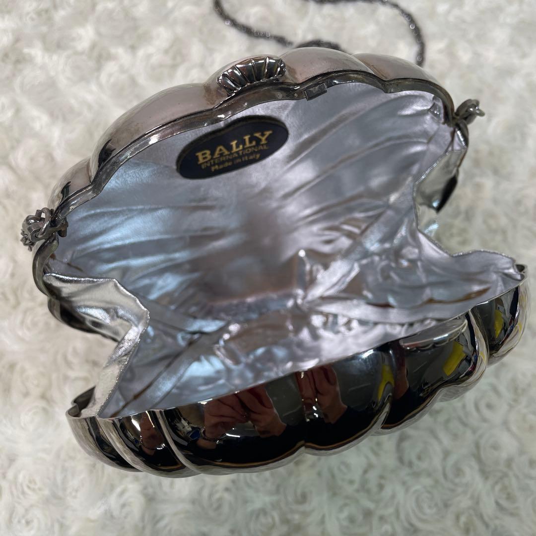 BALLYバリー　チェーンショルダーバッグ　ライオン