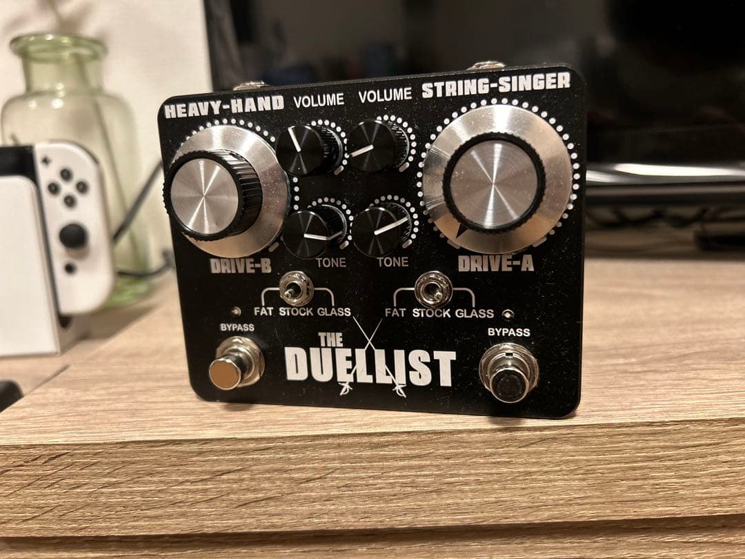 King tone guitar the duellist ギターエフェクター