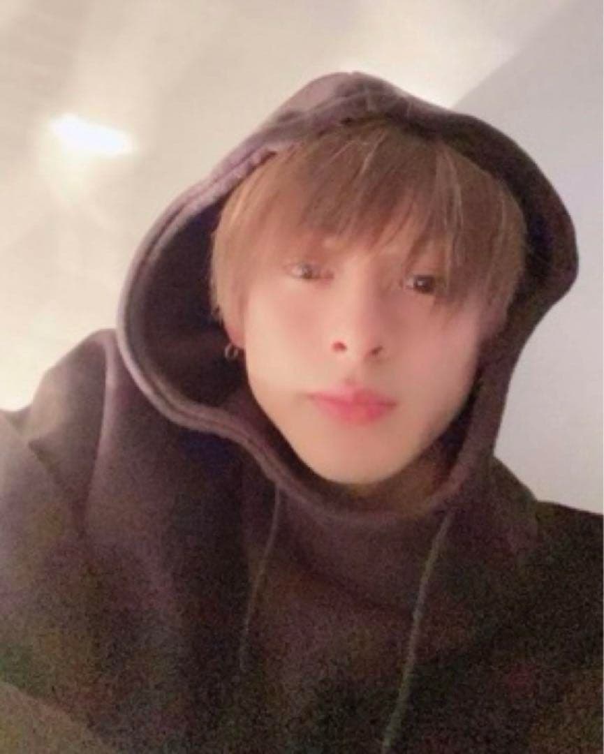 RKS リクスリッキー ドライプルオーバーパーカー 平野紫耀 着用 - メルカリ