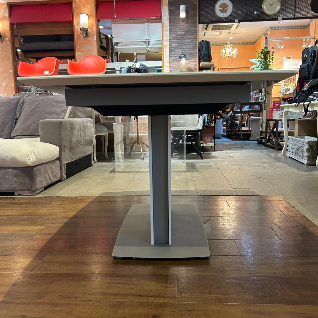 本日限り極美品♥Boconcept 　ミラノ　伸長式　ダイニングテーブル