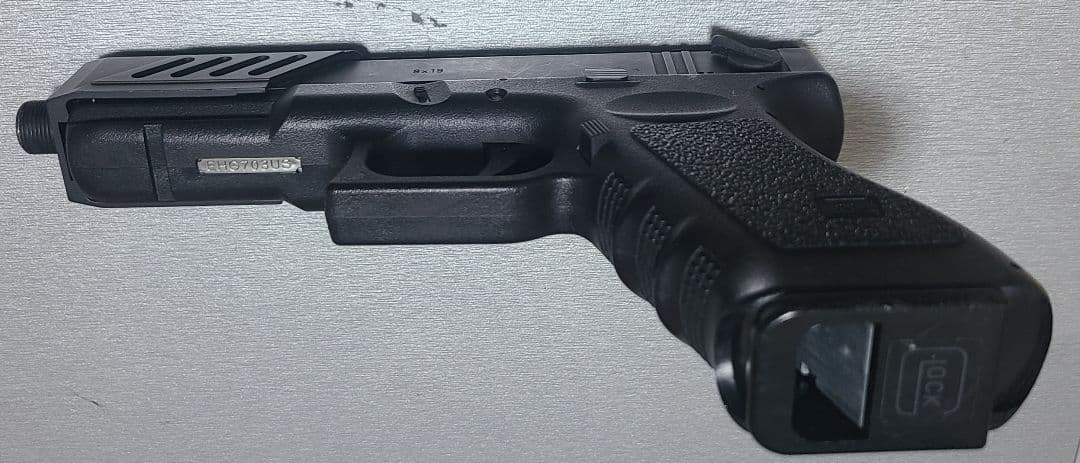 東京マルイ　電動ハンドガン　グロック18C　中古②