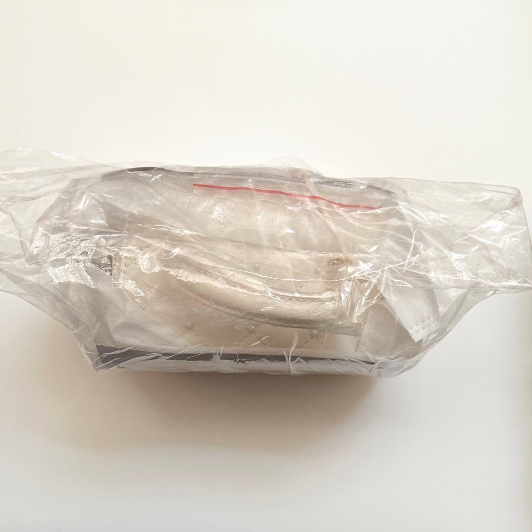 Darich キルティングパールスクエアミニバッグ ゴールドパーツ アイボリー