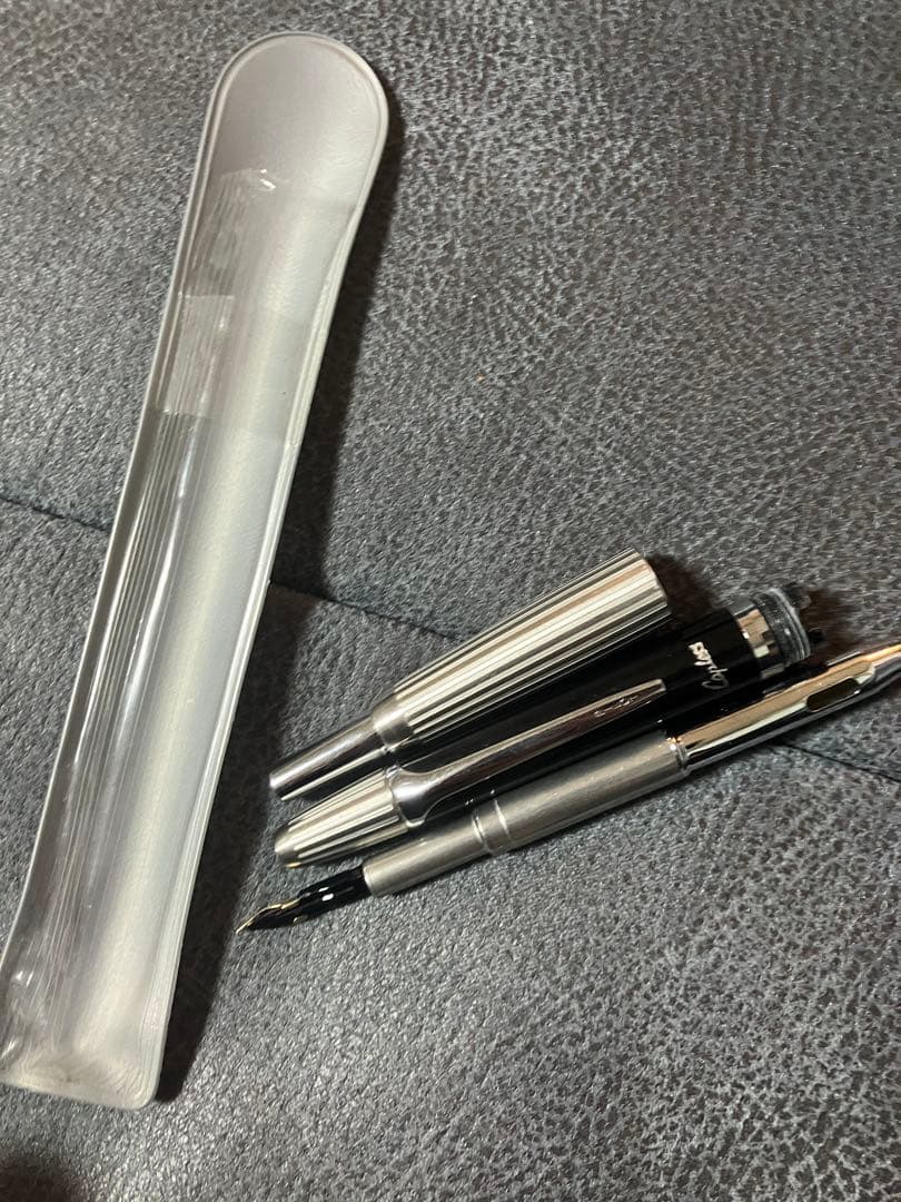 パイロット キャップレス 万年筆 蝕刻 食刻