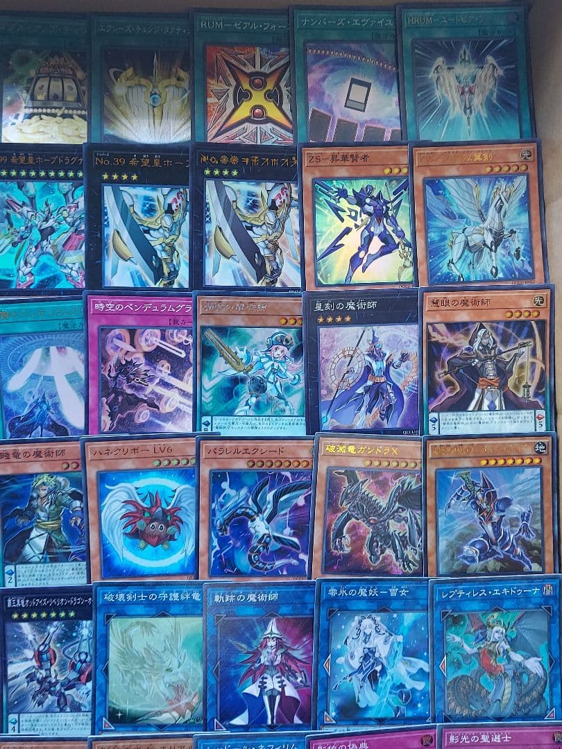 遊戯王　まとめ売り　11100枚　SR以上約2000枚