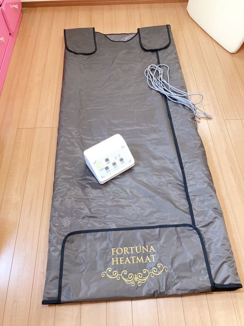 【美品】FORTUNA HEATMAT 遠赤外線 ヒートマット 三つ折りタイプ 楽天市場】遠赤外線ヒートマット三つ折りタイプ｜ 3部位に分かれて温度