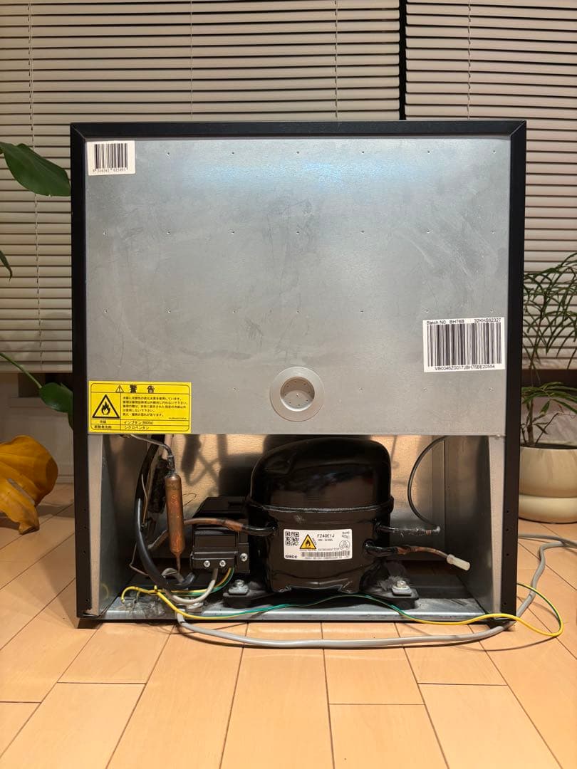 Electrolux エレクトロラックス 小型冷蔵庫1ドア45L - メルカリ