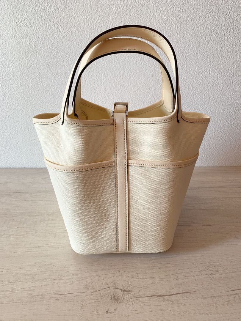 アイボリー 高級本革 キャンバス トリヨン バケツ キューブバッグ PM