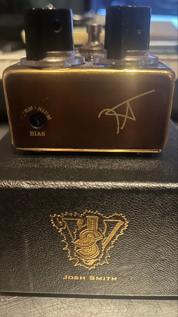 VEMURAM Myriad FUZZ 初期シリアル 良質個体 - メルカリ