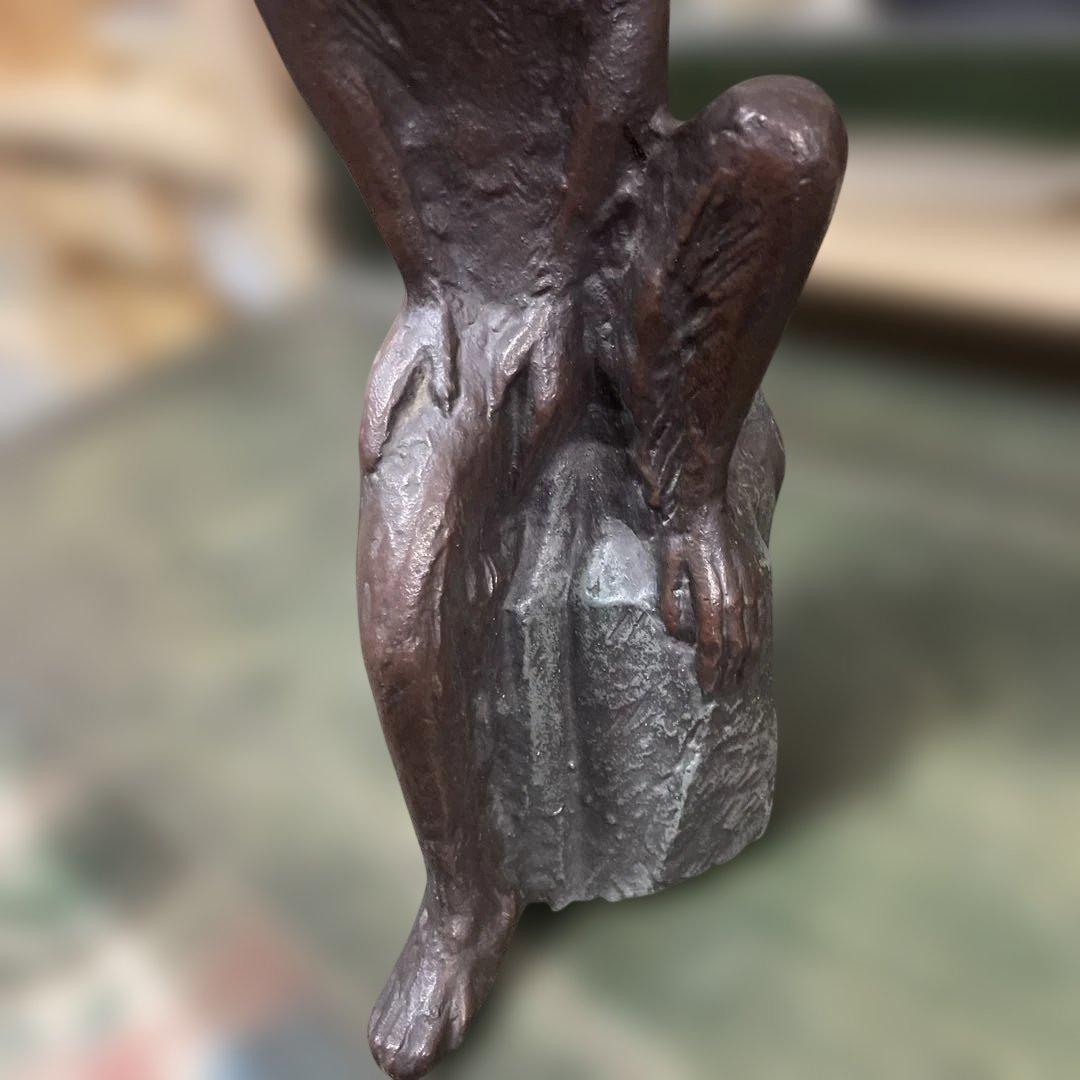 金属製猿の彫刻 約30センチ アンティーク調 重量感あります