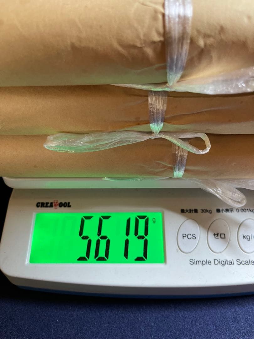 墨研】唐古紙◇新民牌 精製 尺八屏 洒金 洒銀 三