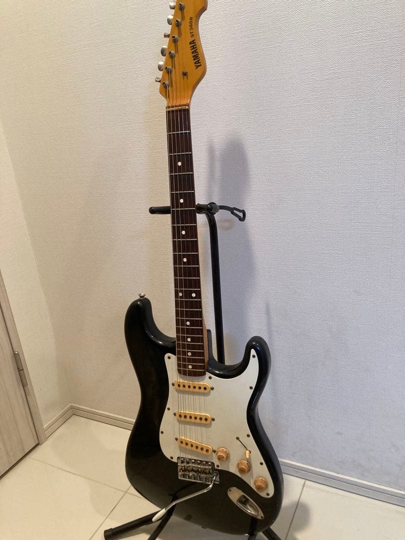 ヤマハ　ST360R　エレキギター