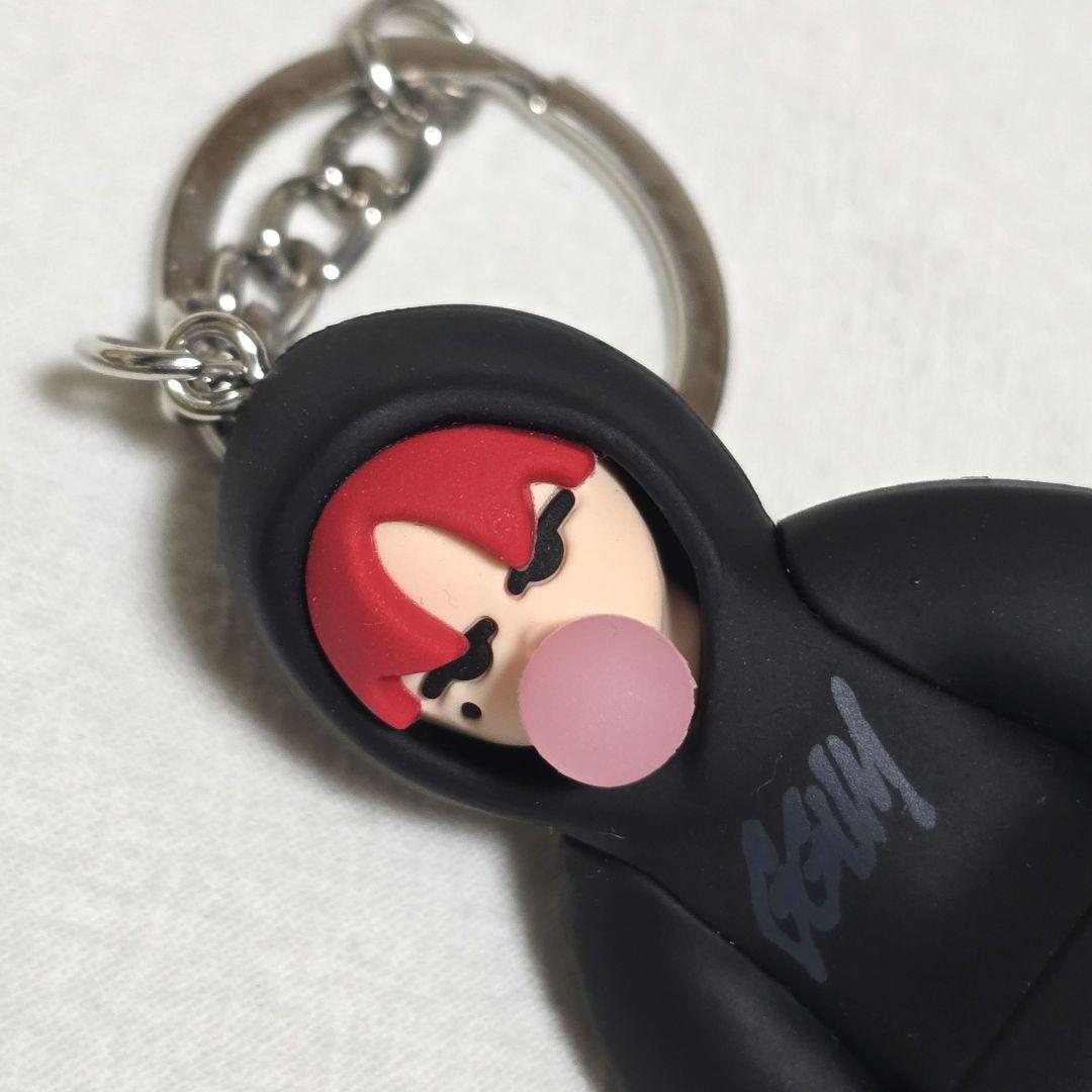 TXT ヨンジュン GGUM フィギュアキーホルダー - メルカリ