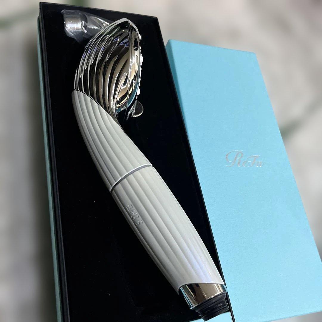 ReFa シャワーヘッド シルバー/ホワイト