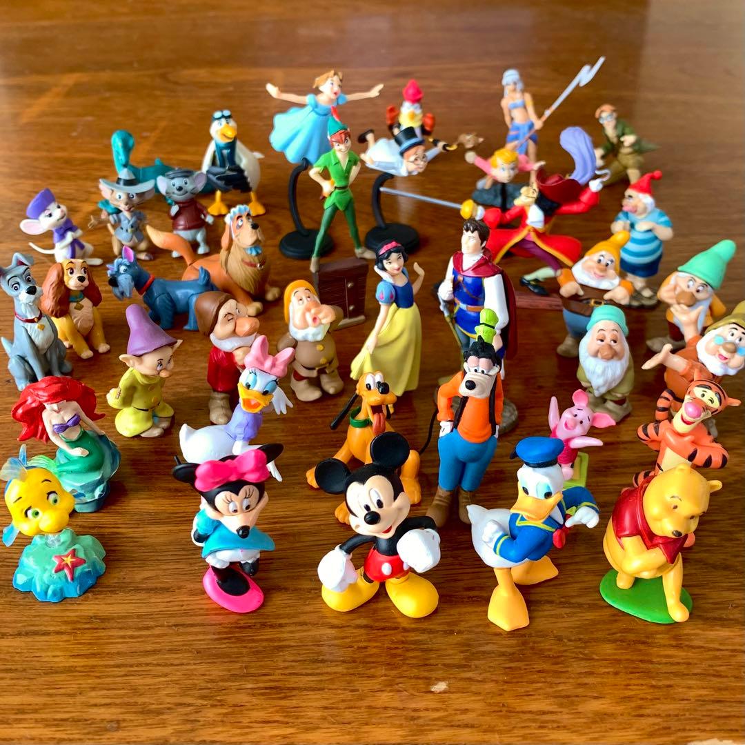 ディズニーフィギュア チョコエッグ 初代38体 - メルカリ
