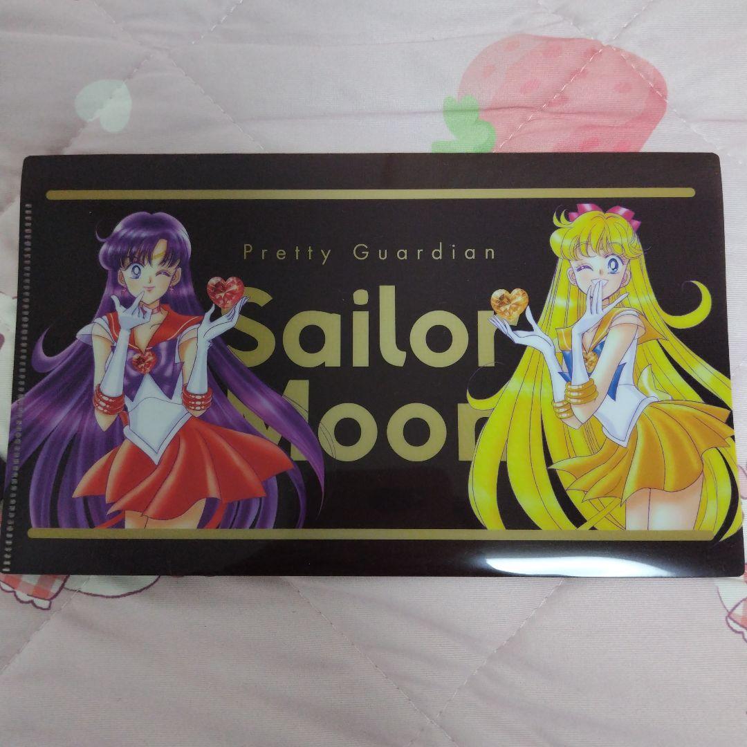 セーラームーン✨明治 コラボ マルチケース 4種 セット ノベルティ