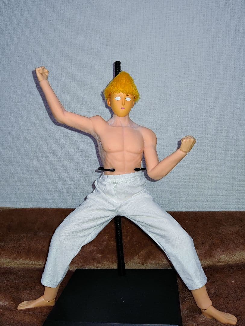 ワンパンマン(サイタマ•チャランコversion)]1/6サイズ